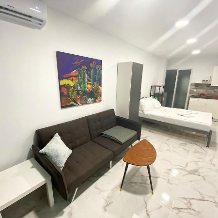 Nirvana Comfort Apartments 2 Szaloniki Kültér fotó