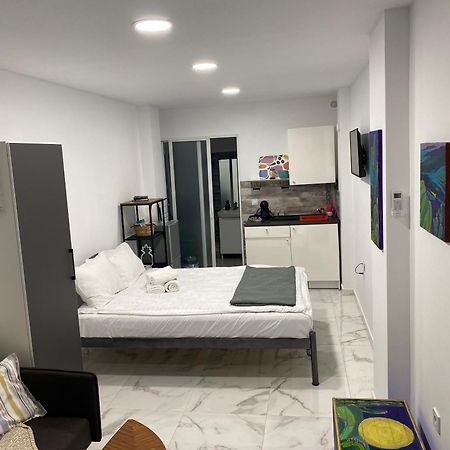 Nirvana Comfort Apartments 2 Szaloniki Kültér fotó